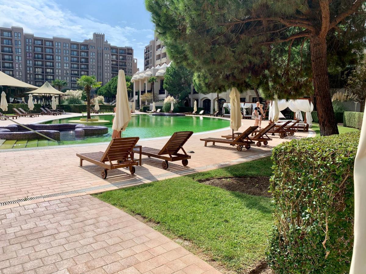 Royal Beach Apartments - 5M To Pool, 100M To Beach Sunny Beach Dış mekan fotoğraf